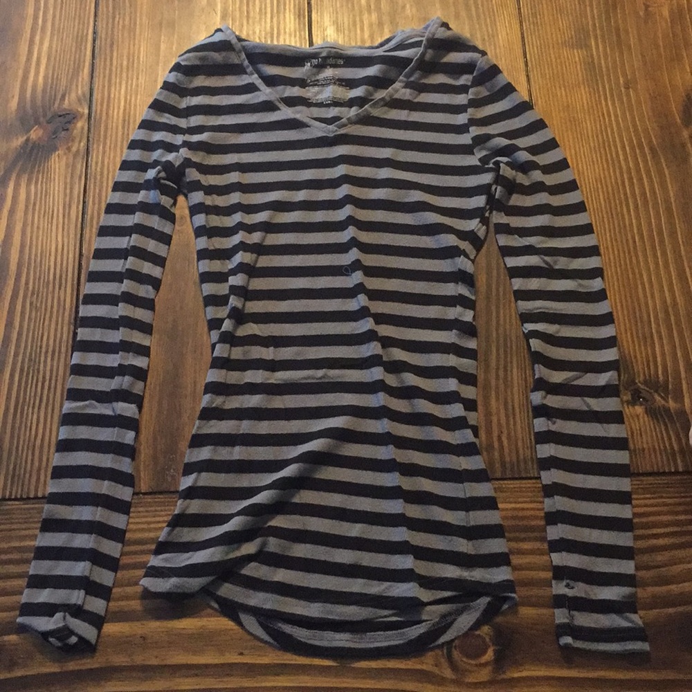 Black and grey striped long sleeve